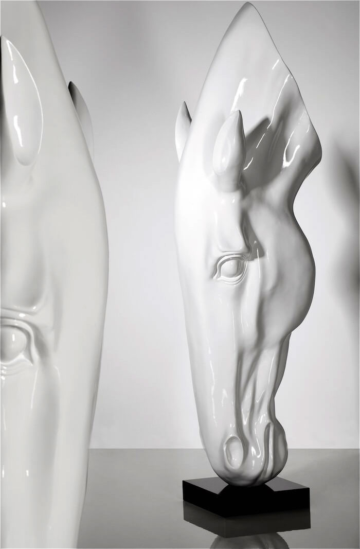 Scultura White Horse